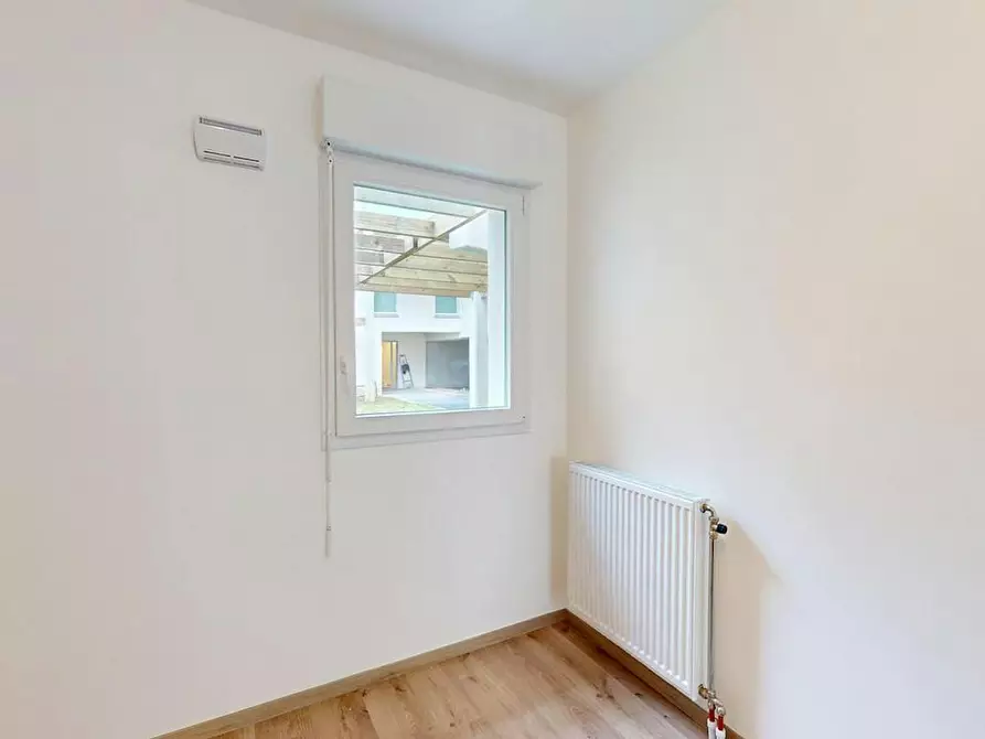 Immagine 8 di Appartamento in affitto  in Rue Verte de La Motte a Rouen