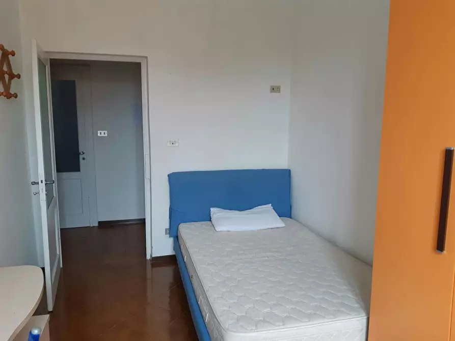 Immagine 2 di Camera in affitto  in Borgo Trinità a Parma