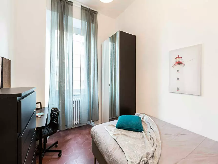 Immagine 3 di Camera in affitto  in Via Paolo Bassi a Milano