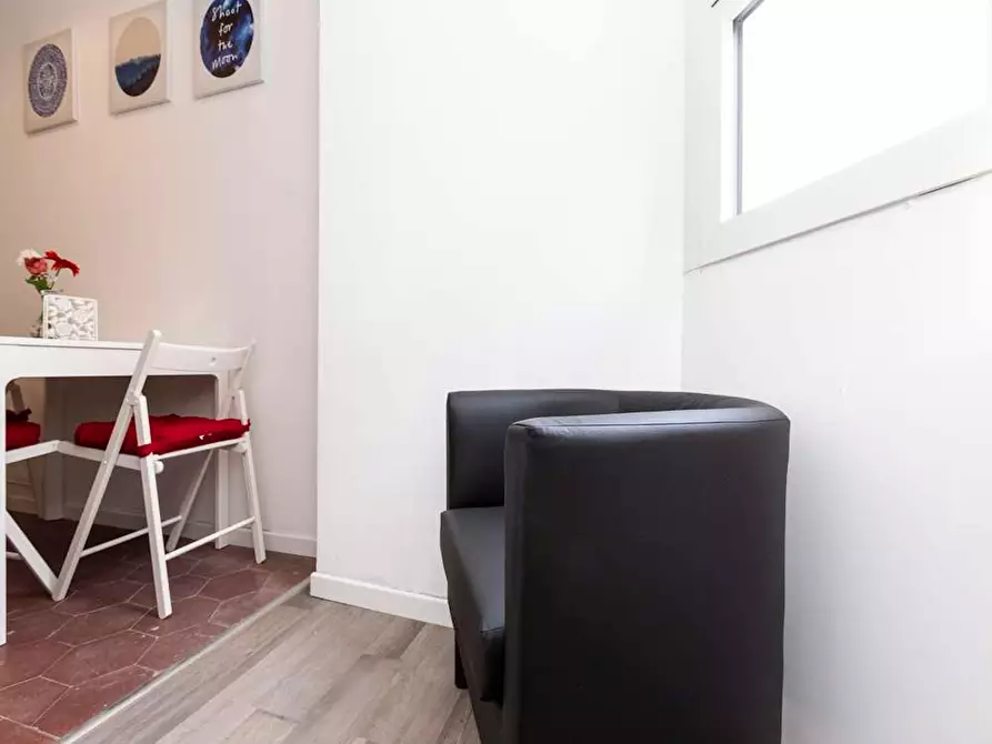 Immagine 10 di Camera in affitto  in Via Paolo Bassi a Milano