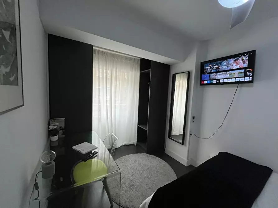 Immagine 10 di Camera in affitto  in Calle de Esteban de Arteaga a Madrid