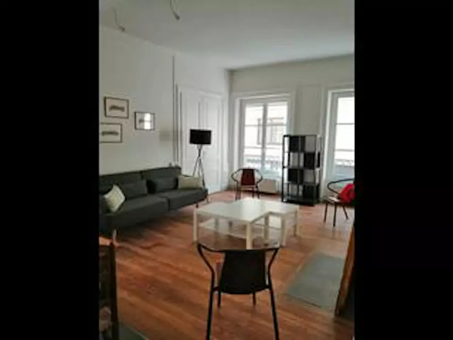 Immagine 1 di Camera in affitto  in Place Jean Jaurès a Saint-Étienne