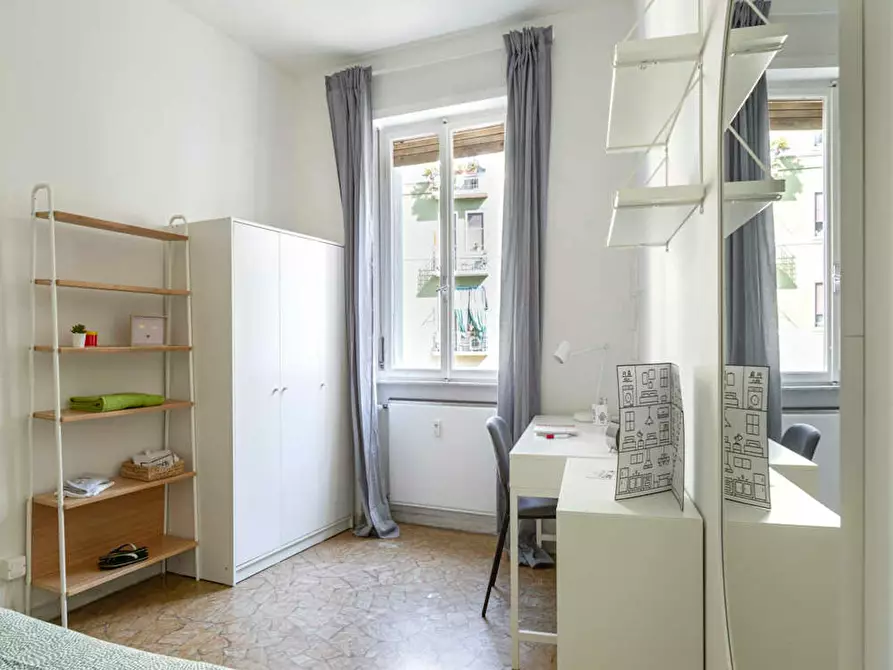 Immagine 3 di Camera in affitto  in Corso San Gottardo a Milano