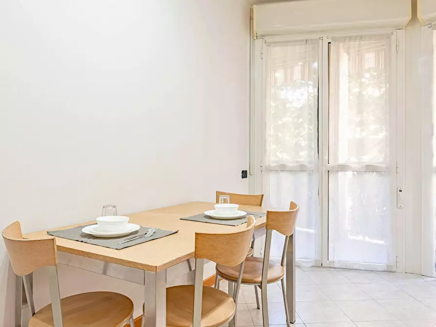 Immagine 6 di Camera in affitto  in Via Caduti in Missione di Pace a Milano