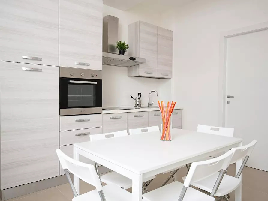 Immagine 5 di Camera in affitto  in Vicolo Gioia a Rimini