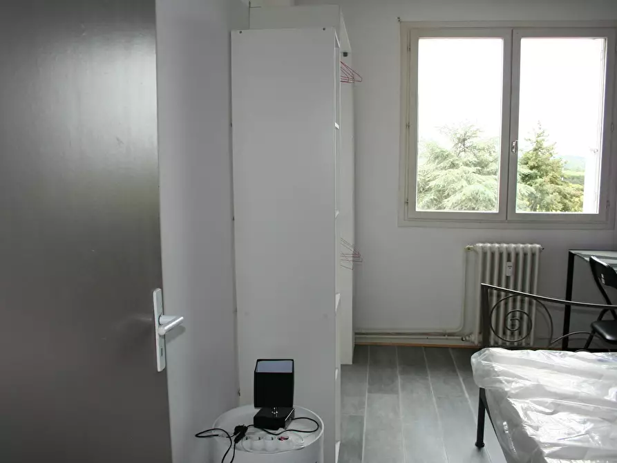 Immagine 7 di Camera in affitto  in Rue Montesquieu a Angers