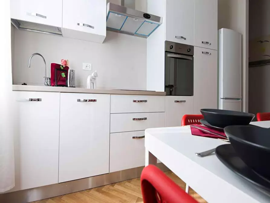 Immagine 10 di Camera in affitto  in Via Spalato a Milano