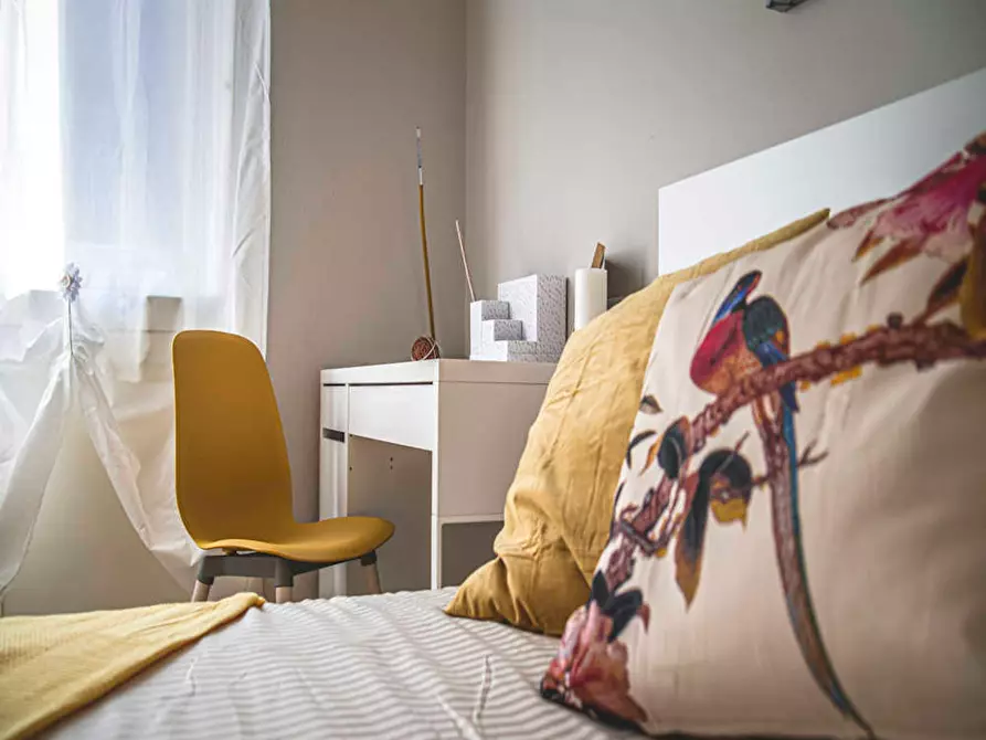 Immagine 9 di Camera in affitto  in Via Spalato a Milano