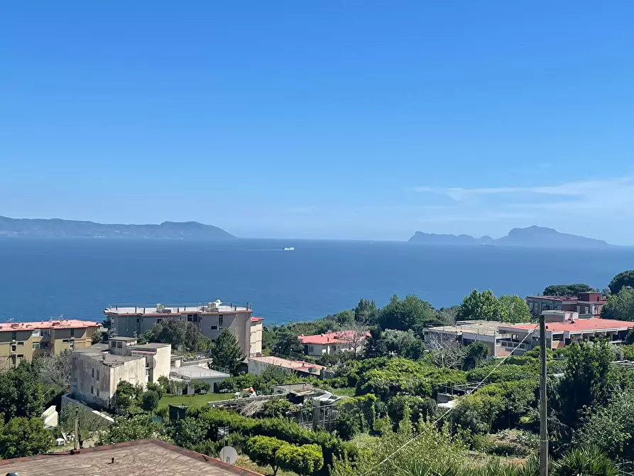 Immagine 1 di Appartamento in affitto  in Via Alessandro Manzoni a Napoli