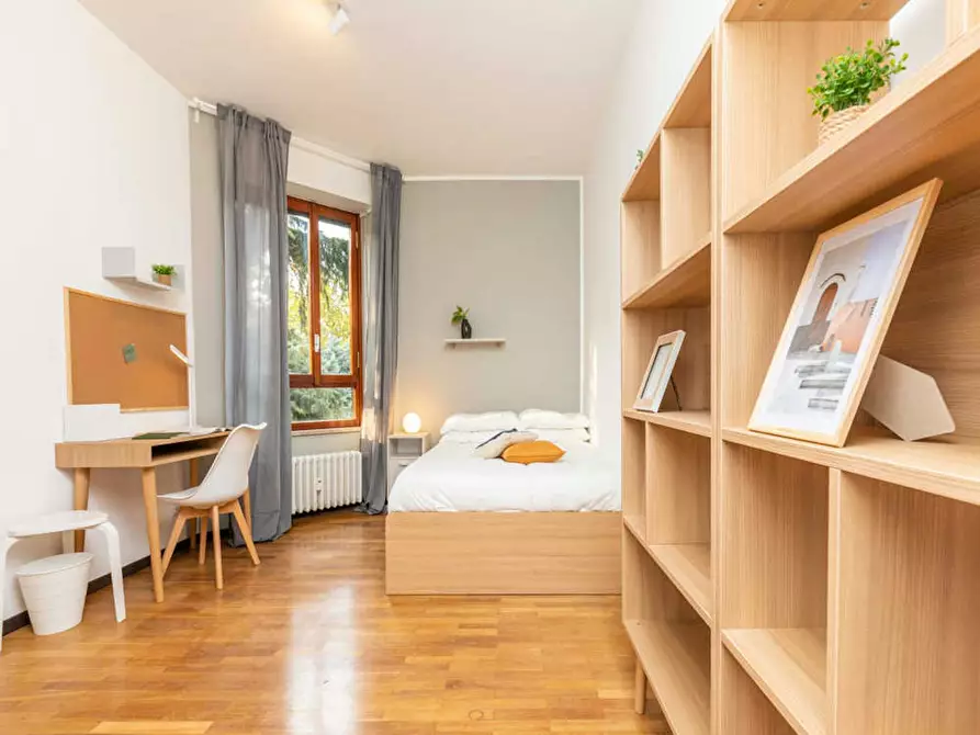 Immagine 2 di Camera in affitto  in Viale Tibaldi a Milano