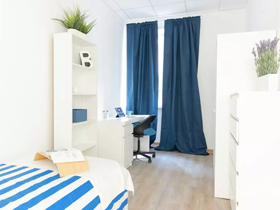 Immagine 4 di Camera in affitto  in Via Elba a Torino