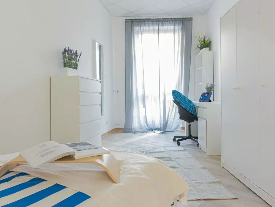 Immagine 4 di Camera in affitto  in Via Elba a Torino