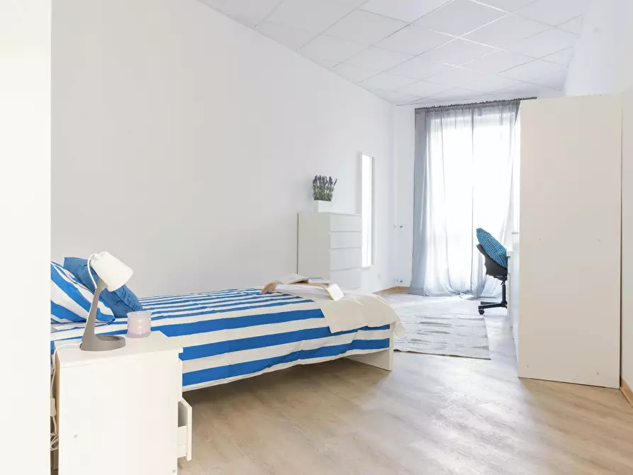 Immagine 2 di Camera in affitto  in Via Elba a Torino