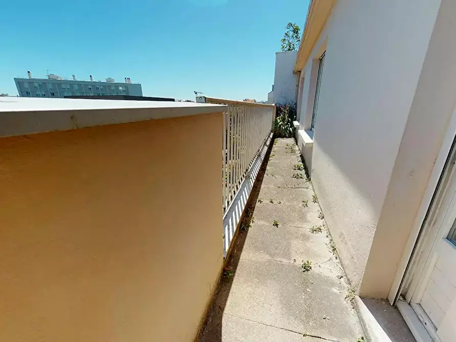 Immagine 1 di Camera in affitto  in Avenue Marc Sangnier a Villeurbanne