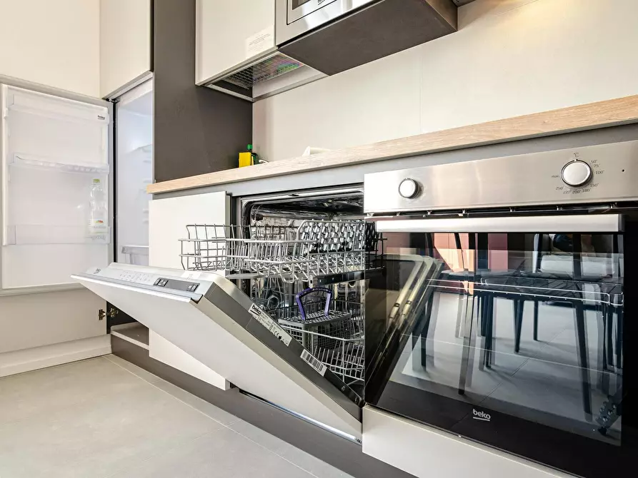 Immagine 10 di Appartamento in affitto  in Via Emilia Ponente a Bologna