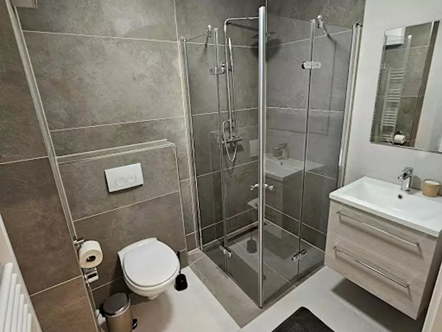 Immagine 4 di Appartamento in affitto  in Friedrich-Ebert-Straße a Essen