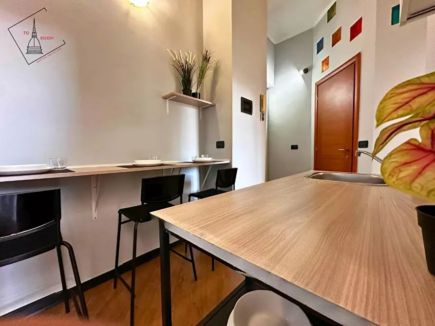 Immagine 7 di Camera in affitto  in Via Renato Martorelli a Torino