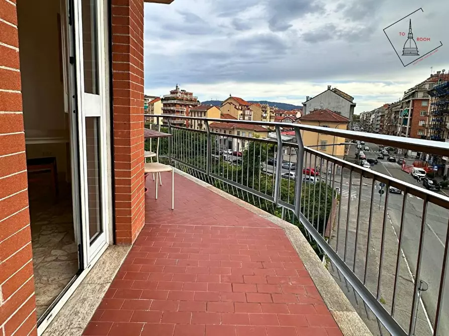 Immagine 6 di Camera in affitto  in Via Renato Martorelli a Torino