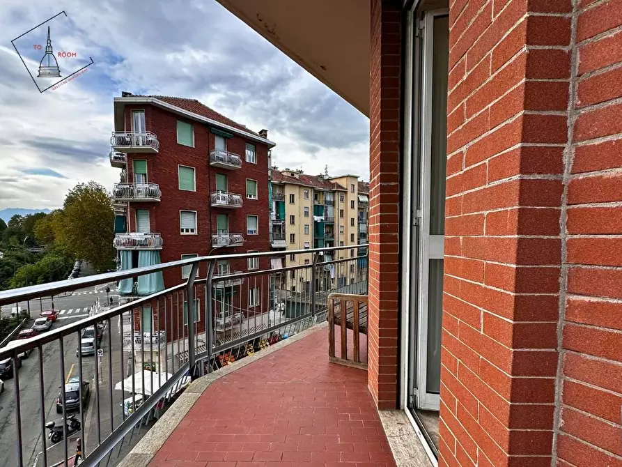 Immagine 5 di Camera in affitto  in Via Renato Martorelli a Torino
