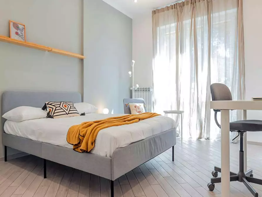 Immagine 2 di Camera in affitto  in Via Francesco Buonamici a Roma