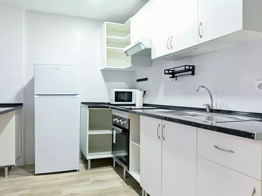 Immagine 9 di Appartamento in affitto  in Calle de Martín Machío a Madrid