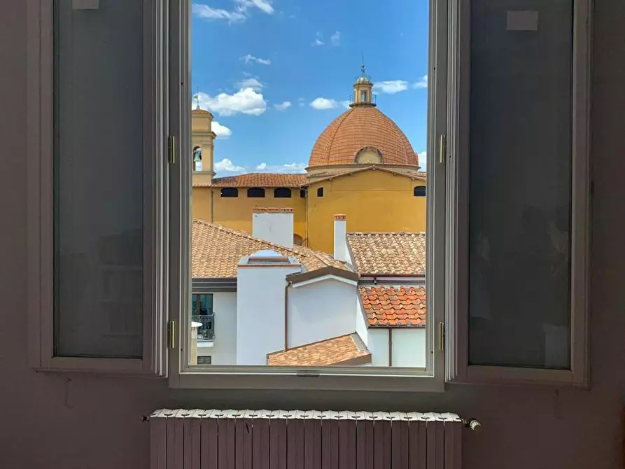 Immagine 1 di Camera in affitto  in Piazza di Santa Maria Novella a Firenze