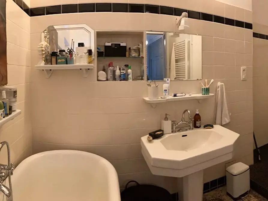 Immagine 4 di Camera in affitto  in Rue Grandville a Nancy