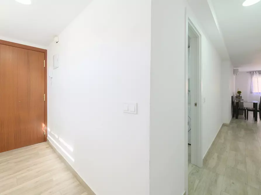 Immagine 9 di Appartamento in affitto  in Calle de Martín Machío a Madrid