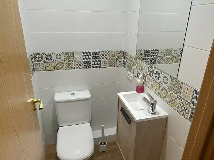 Immagine 10 di Camera in affitto  in Calle Polvoranca a Getafe