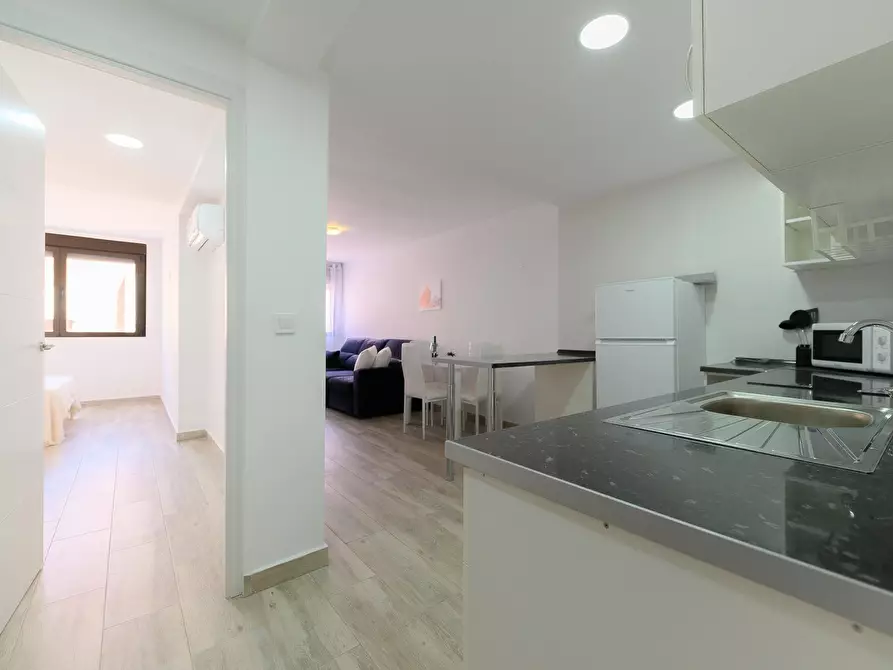 Immagine 5 di Appartamento in affitto  in Calle de Martín Machío a Madrid