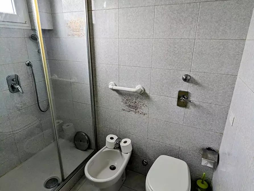 Immagine 7 di Camera in affitto  in Via Belgirate a Milano