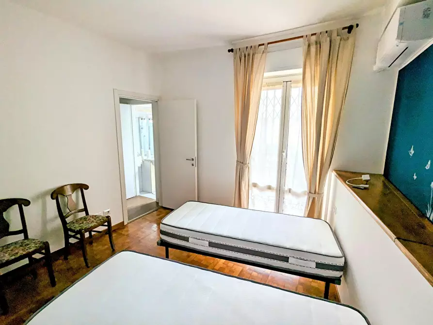 Immagine 6 di Camera condivisa in affitto  in Via Belgirate a Milano