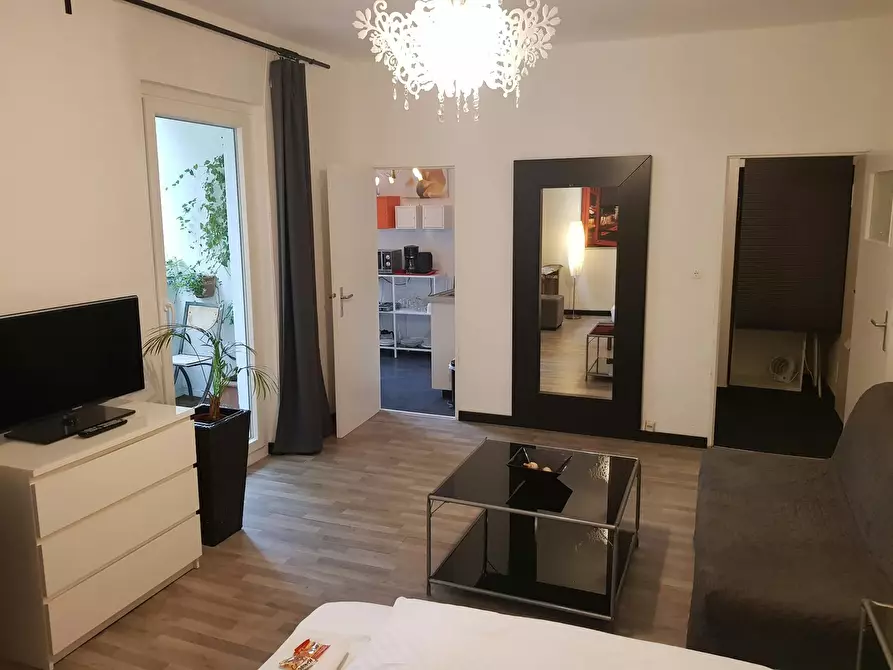 Immagine 6 di Appartamento in affitto  in Kalckreuthstraße a Berlin