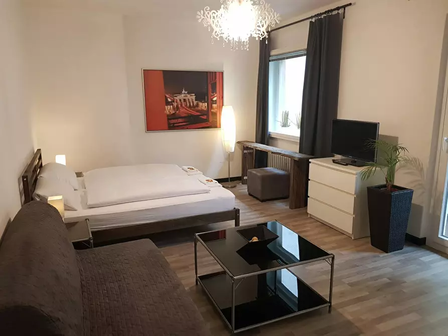 Immagine 2 di Appartamento in affitto  in Kalckreuthstraße a Berlin