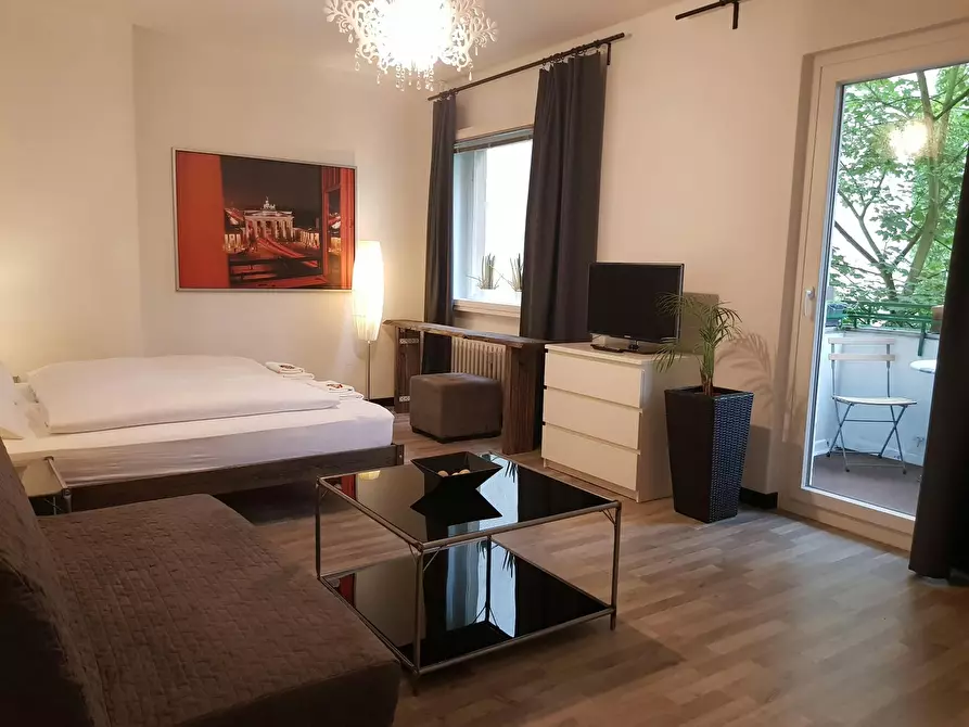 Immagine 7 di Appartamento in affitto  in Kalckreuthstraße a Berlin