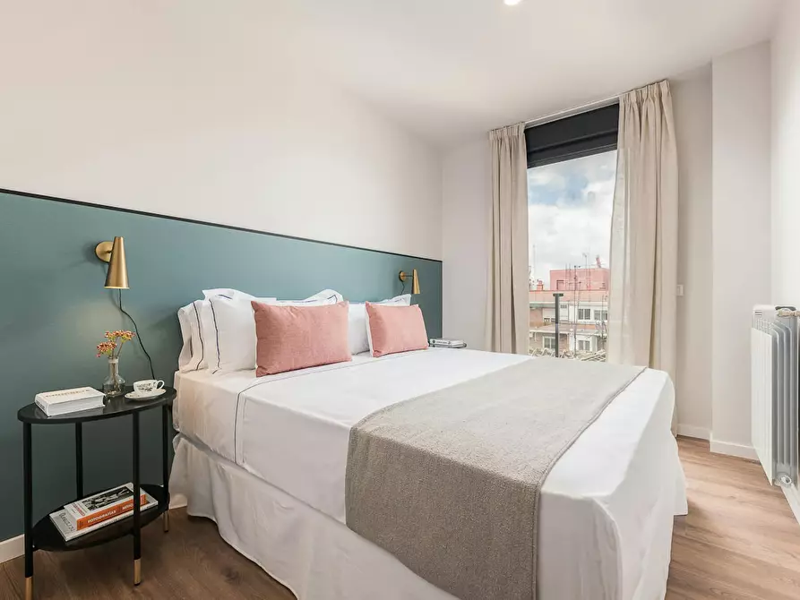 Immagine 8 di Appartamento in affitto  in Calle de la Alfalfa a Madrid