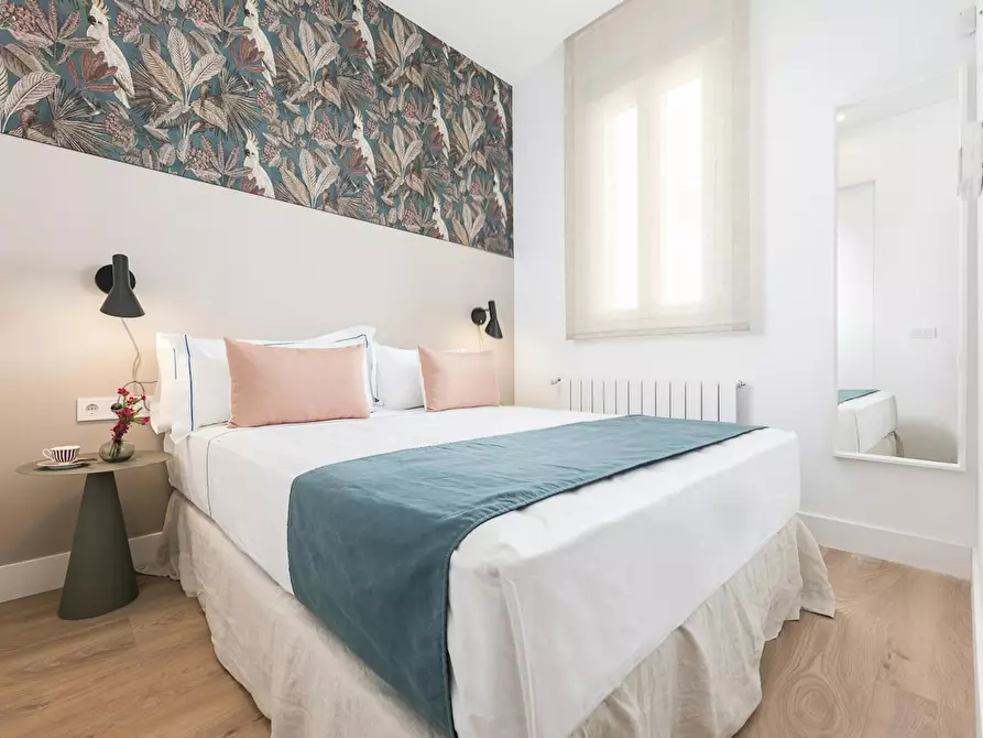 Immagine 9 di Appartamento in affitto  in Calle de Santa Ana a Madrid