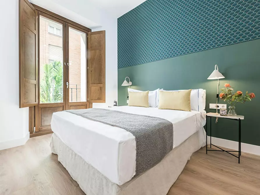 Immagine 9 di Appartamento in affitto  in Calle de Santa Ana a Madrid