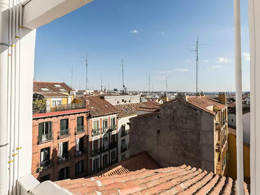 Immagine 9 di Appartamento in affitto  in Calle de San Carlos a Madrid