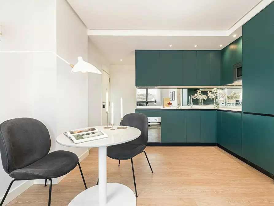 Immagine 8 di Appartamento in affitto  in Calle de Ana de Austria a Madrid