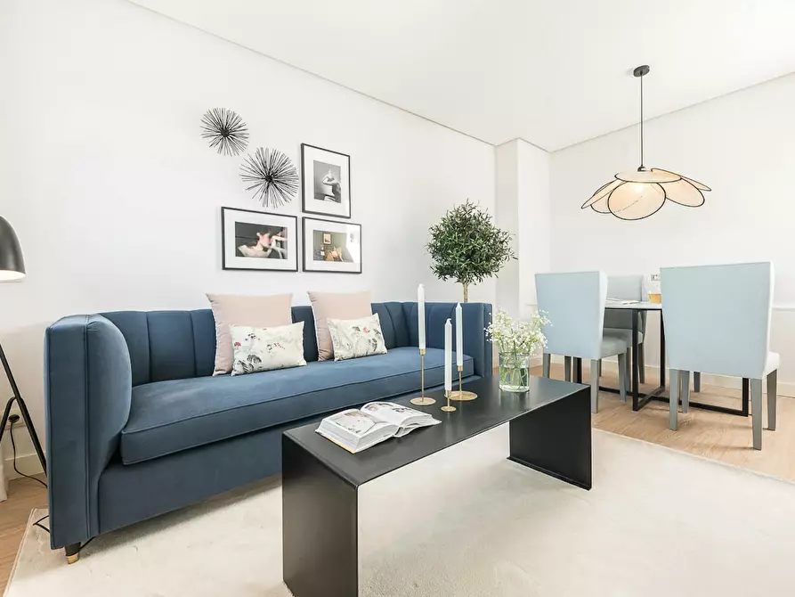 Immagine 2 di Appartamento in affitto  in Calle de Ana de Austria a Madrid