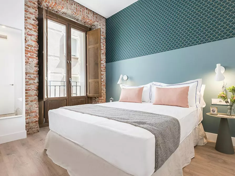 Immagine 6 di Appartamento in affitto  in Calle de Santa Ana a Madrid