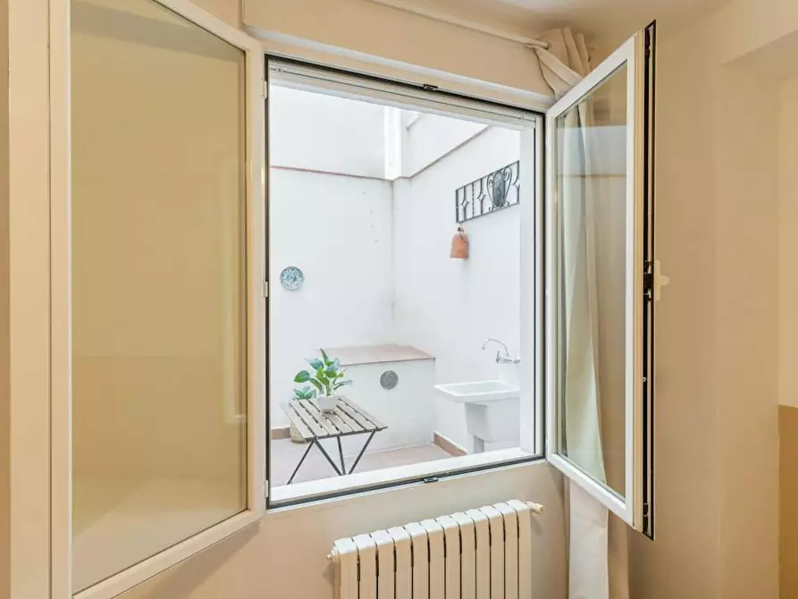 Immagine 6 di Camera in affitto  in Calle de Carnicer a Madrid