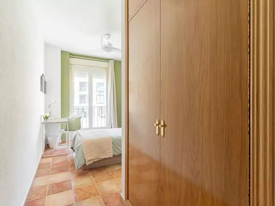 Immagine 5 di Camera in affitto  in Calle de Carnicer a Madrid