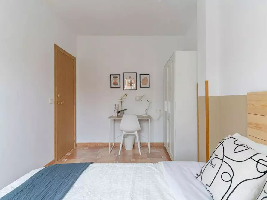 Immagine 5 di Camera in affitto  in Calle de Carnicer a Madrid