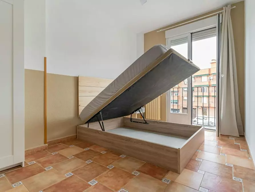 Immagine 9 di Camera in affitto  in Calle de Carnicer a Madrid
