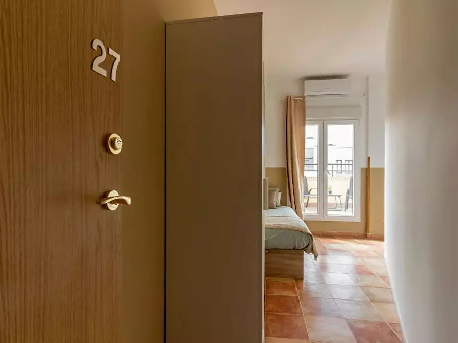 Immagine 7 di Camera in affitto  in Calle de Carnicer a Madrid