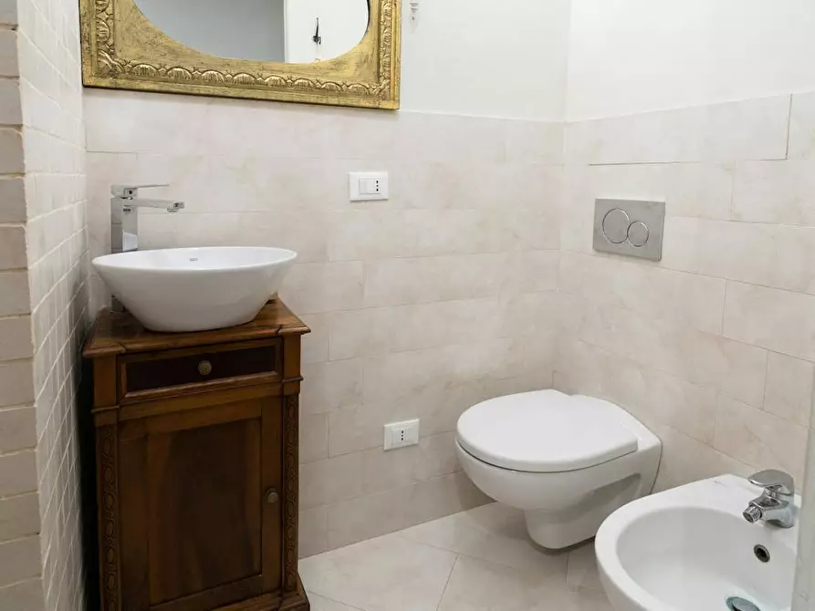 Immagine 10 di Appartamento in affitto  in Via San Vitale a Bologna