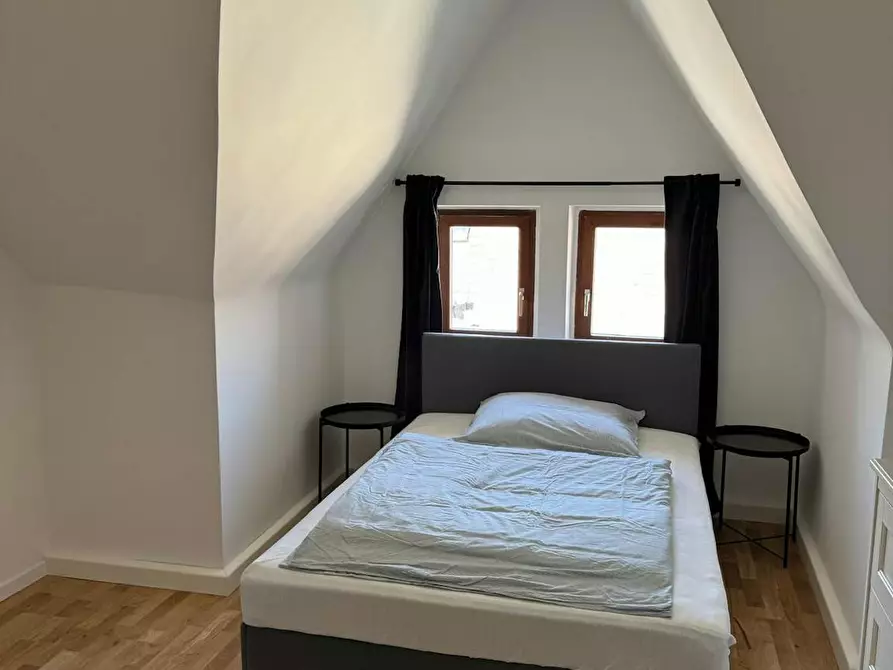 Immagine 5 di Appartamento in affitto  in Fortunastraße a Düsseldorf