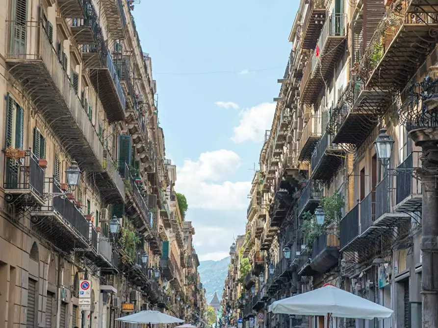 Immagine 10 di Appartamento in affitto  in Via Materassai a Palermo